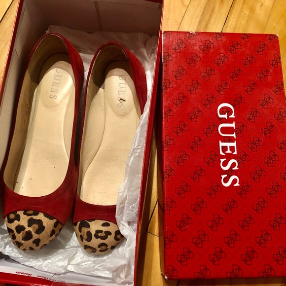 Guess red velvet leopard toe - Picture 2 of 4